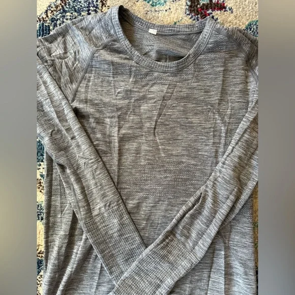 Lululemon Swiftly Tech Long Sleeve - Picture 3 of 5